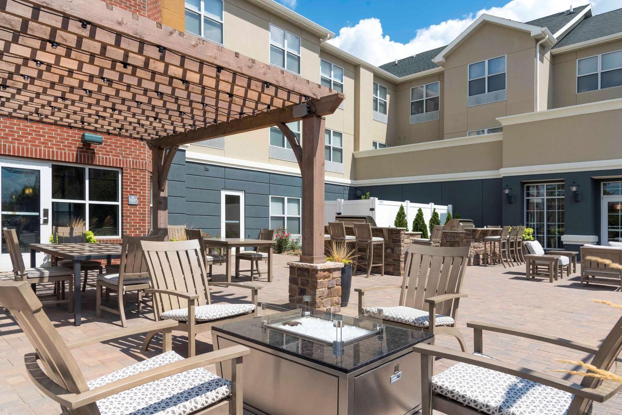 Homewood Suites By Hilton Indianapolis Airport / Plainfield Esterno foto